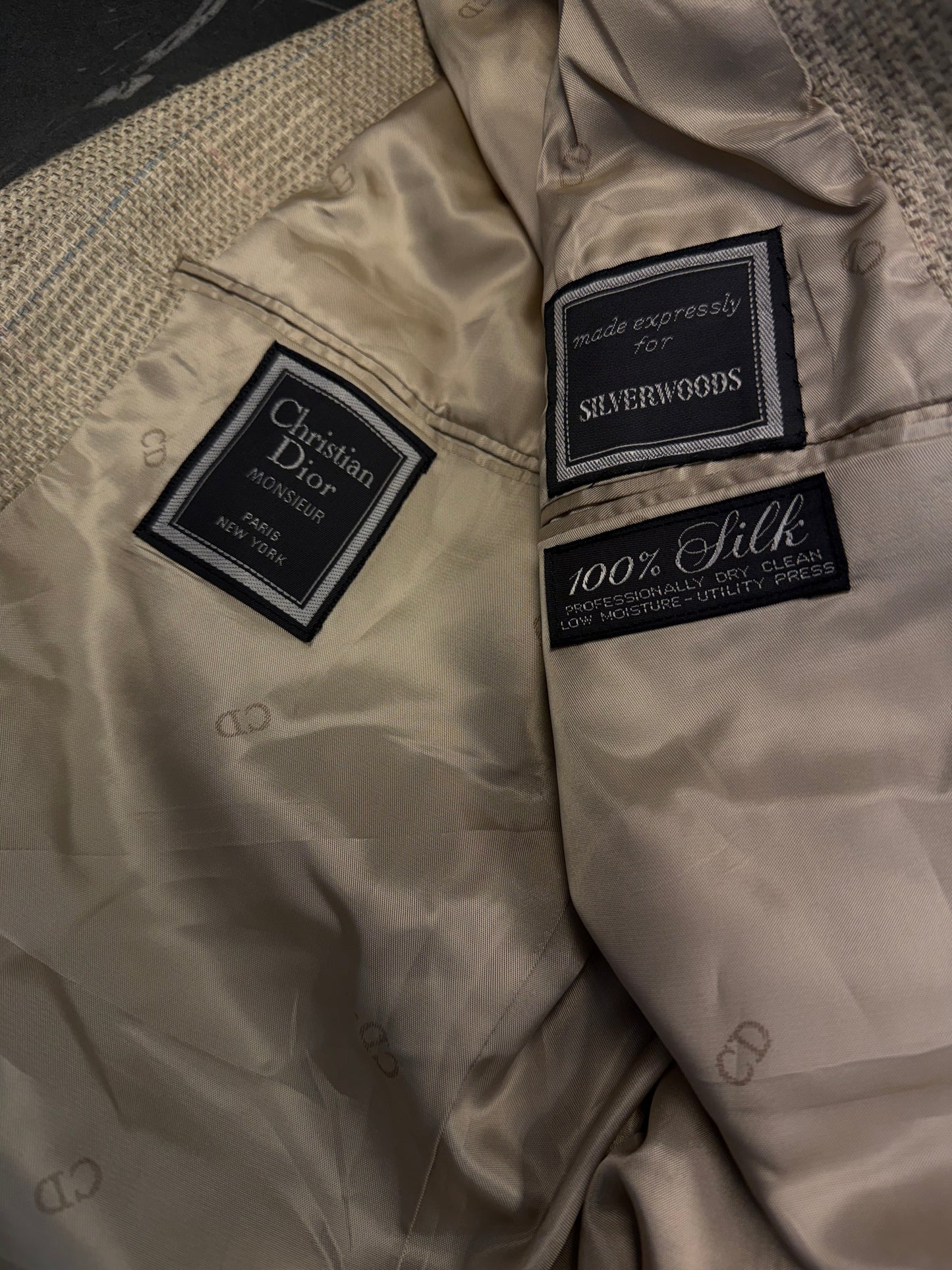 DIOR GOLDEN BLAZER 001 vidalyestudio