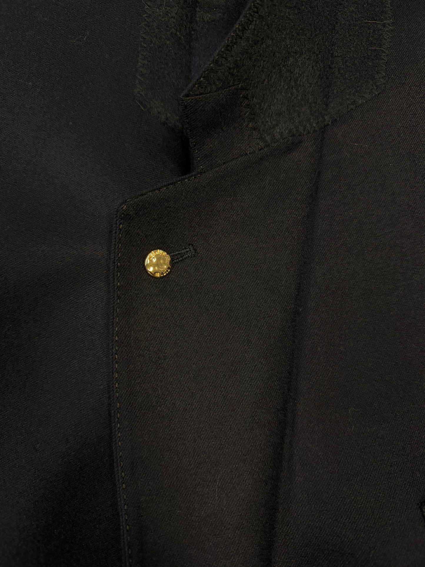 BURBERRY GOLDEN BLAZER 001 vidalyestudio