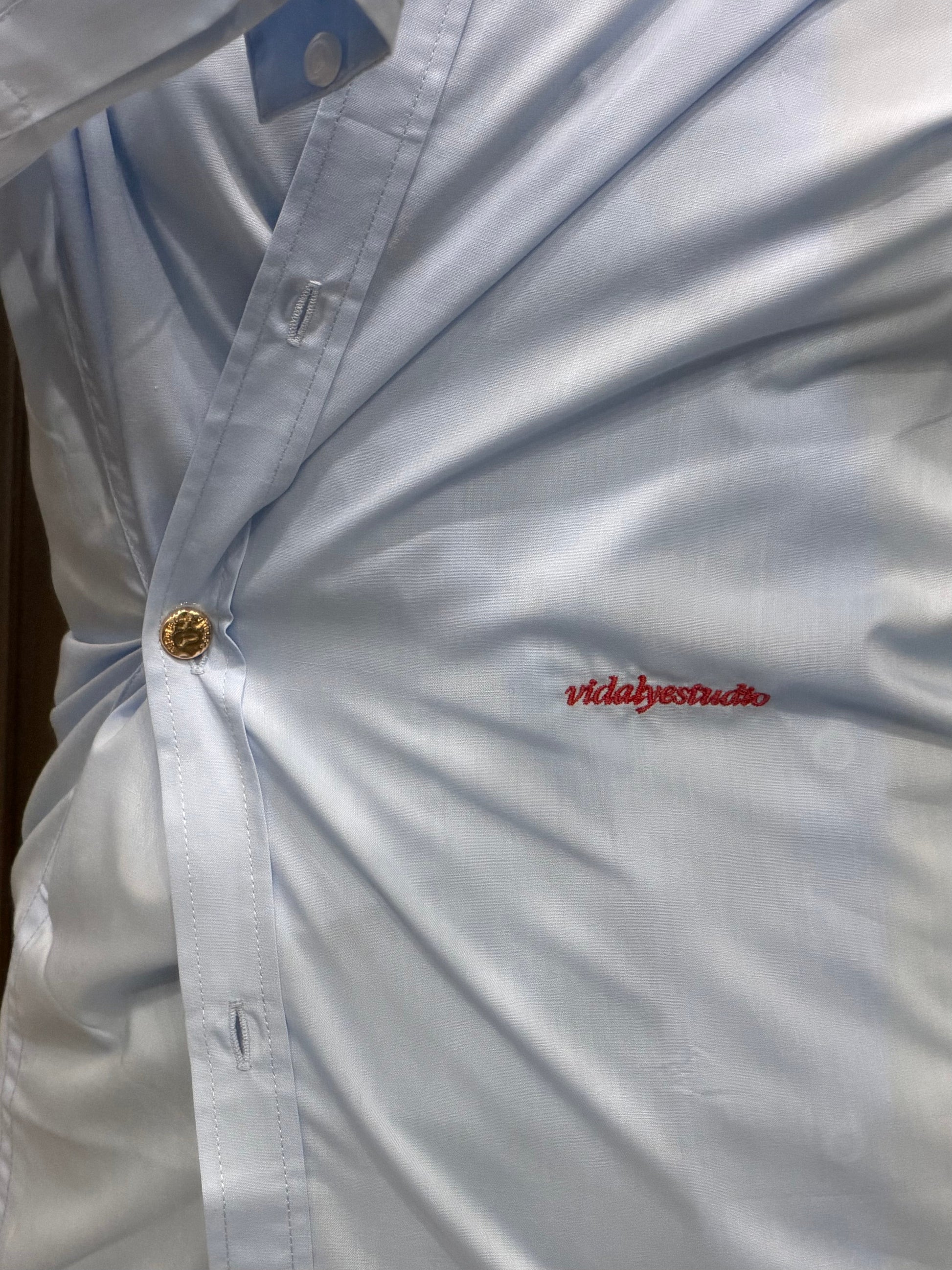 CAMISA HOMBRERA MULTIPOSICIÓN 008 vidalyestudio