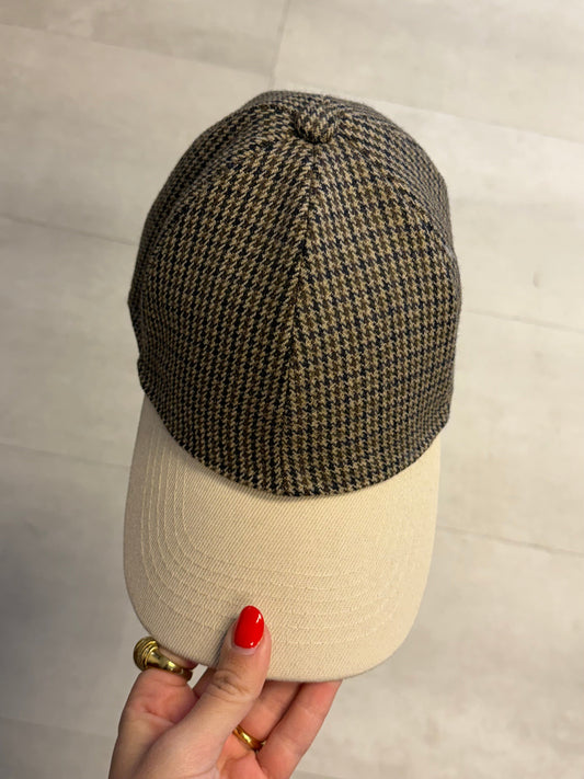 GORRA 002 vidalyestudio