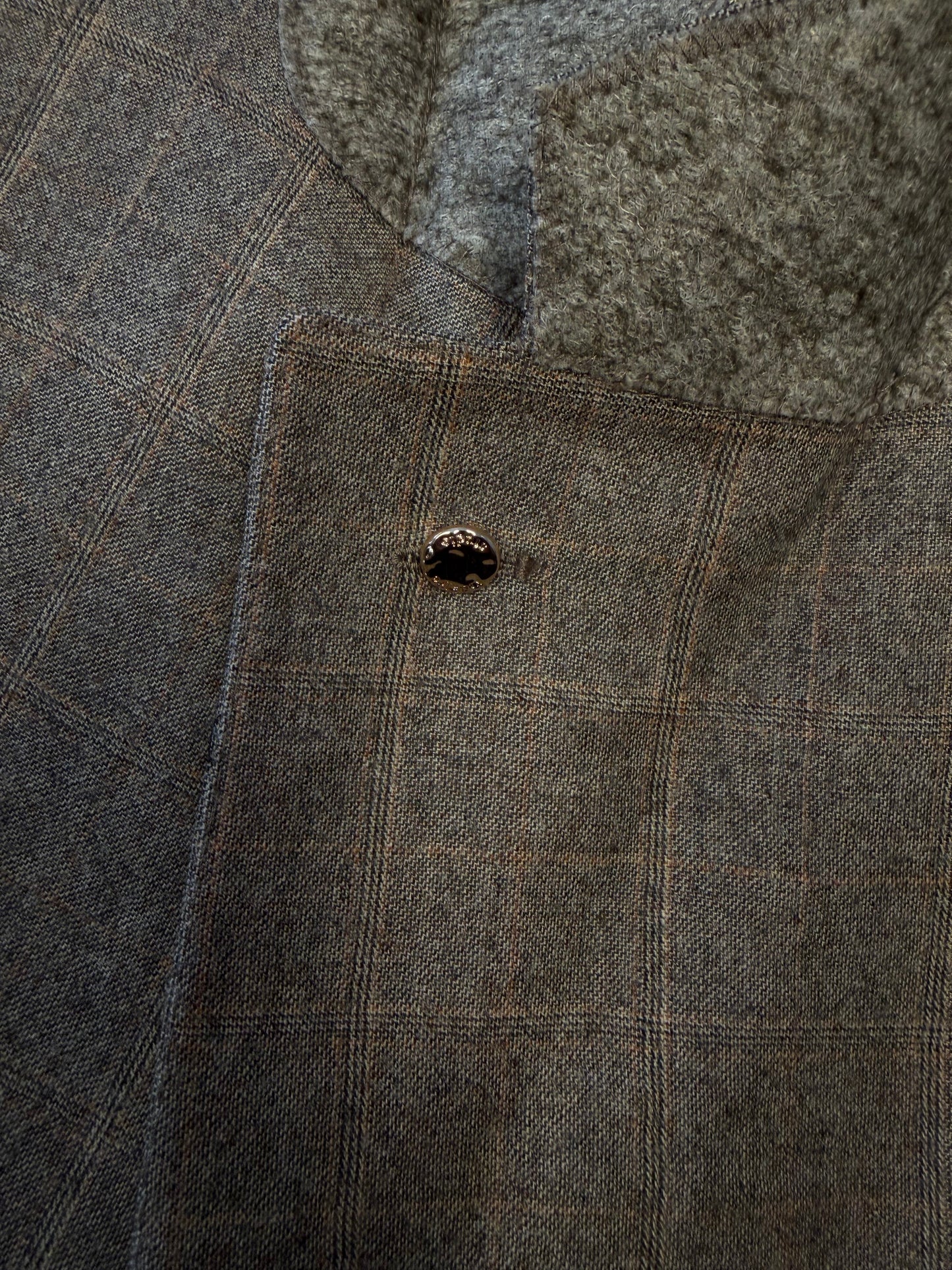 BURBERRY GOLDEN BLAZER 002 vidalyestudio