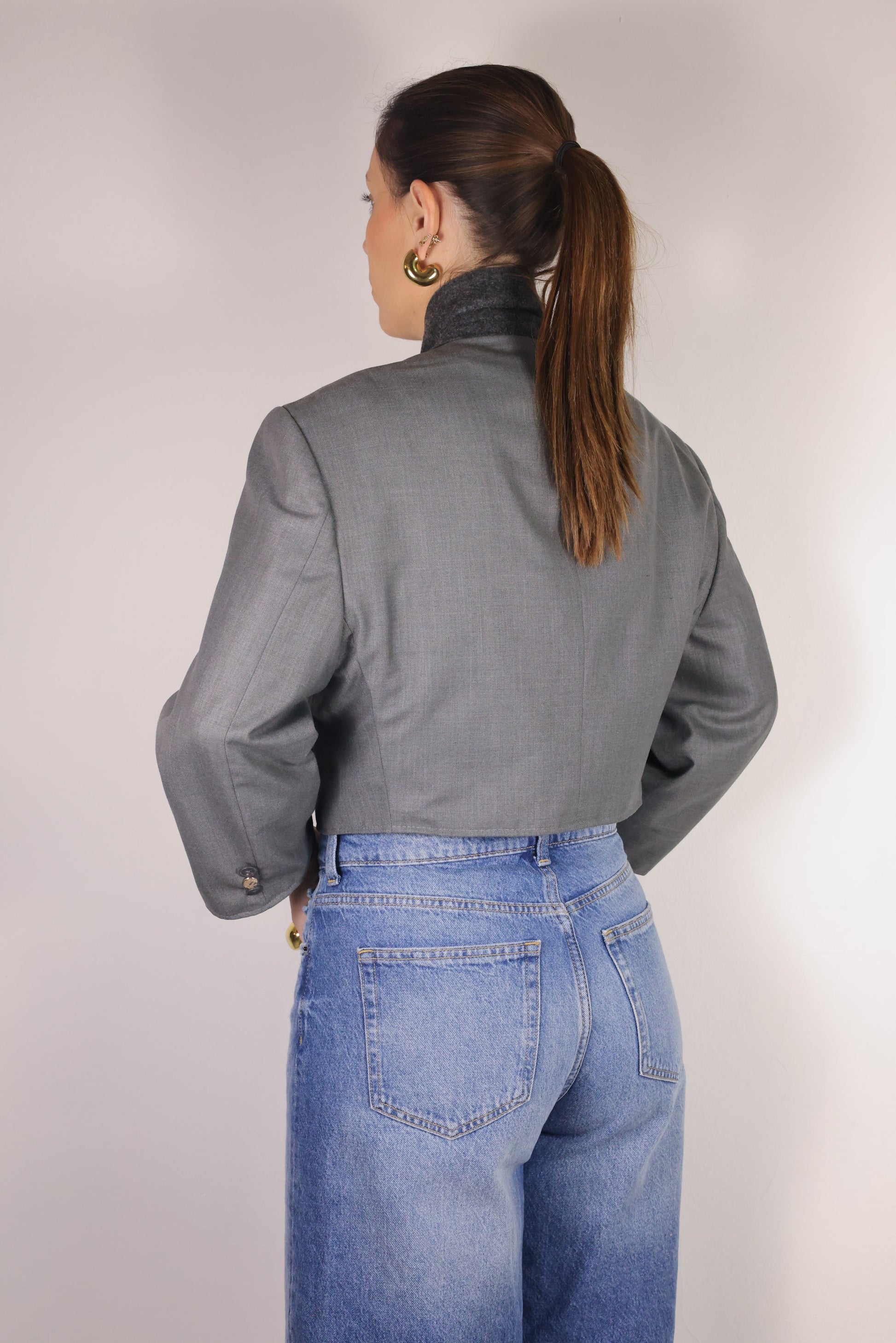 CROP GOLDEN BLAZER 5 vidalyestudio