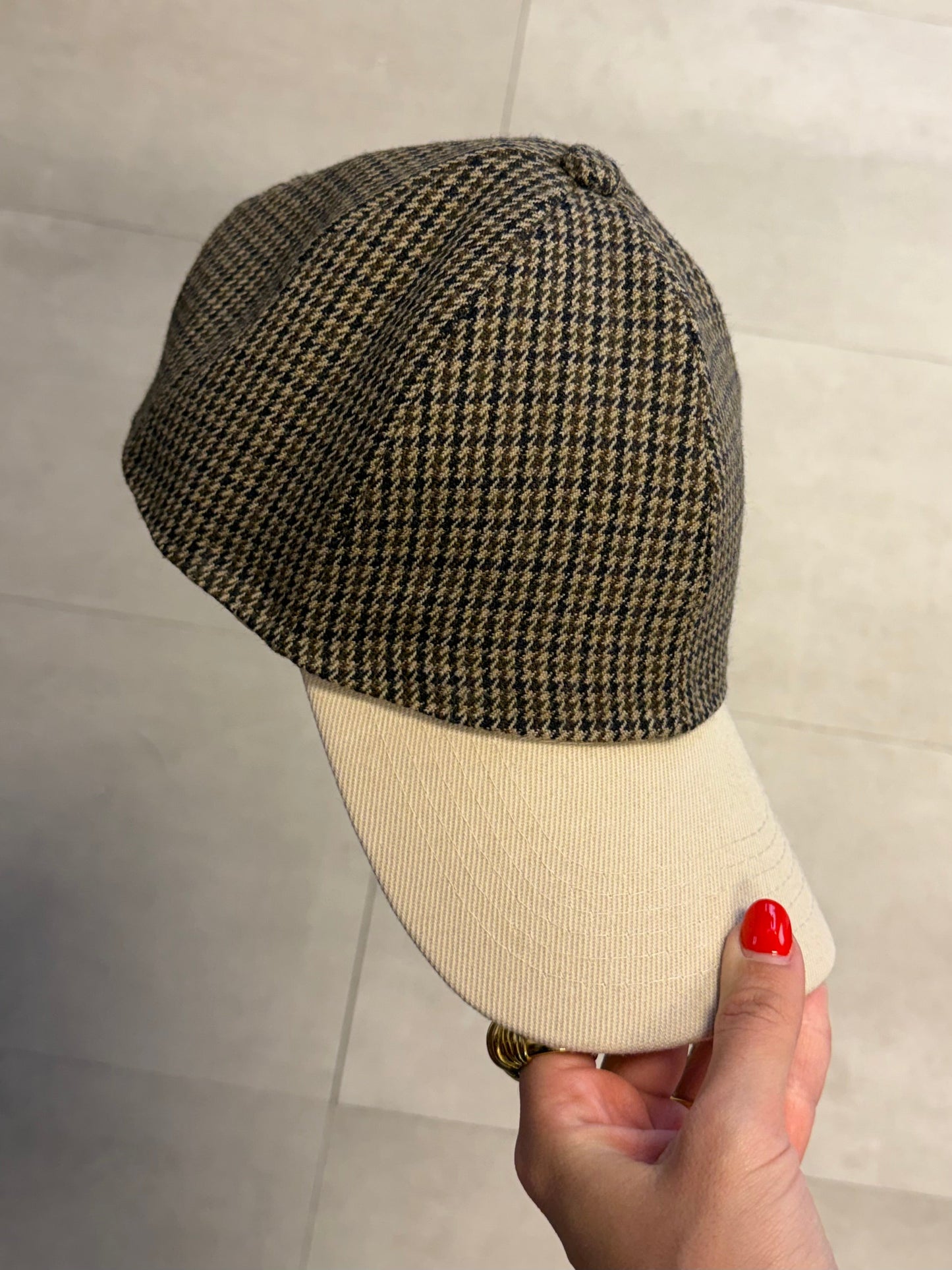 GORRA 002 vidalyestudio